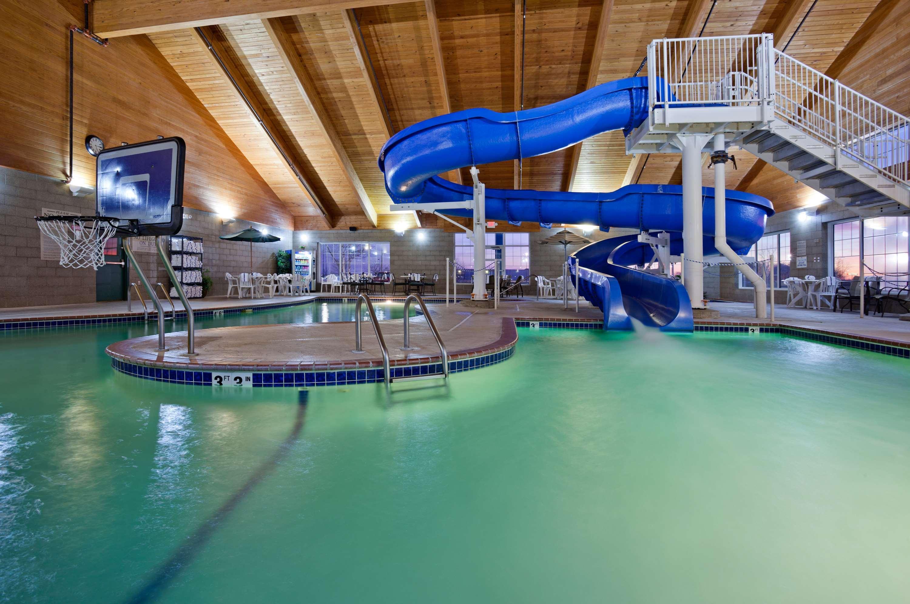Country Inn & Suites By Radisson, Willmar, Mn Esterno foto