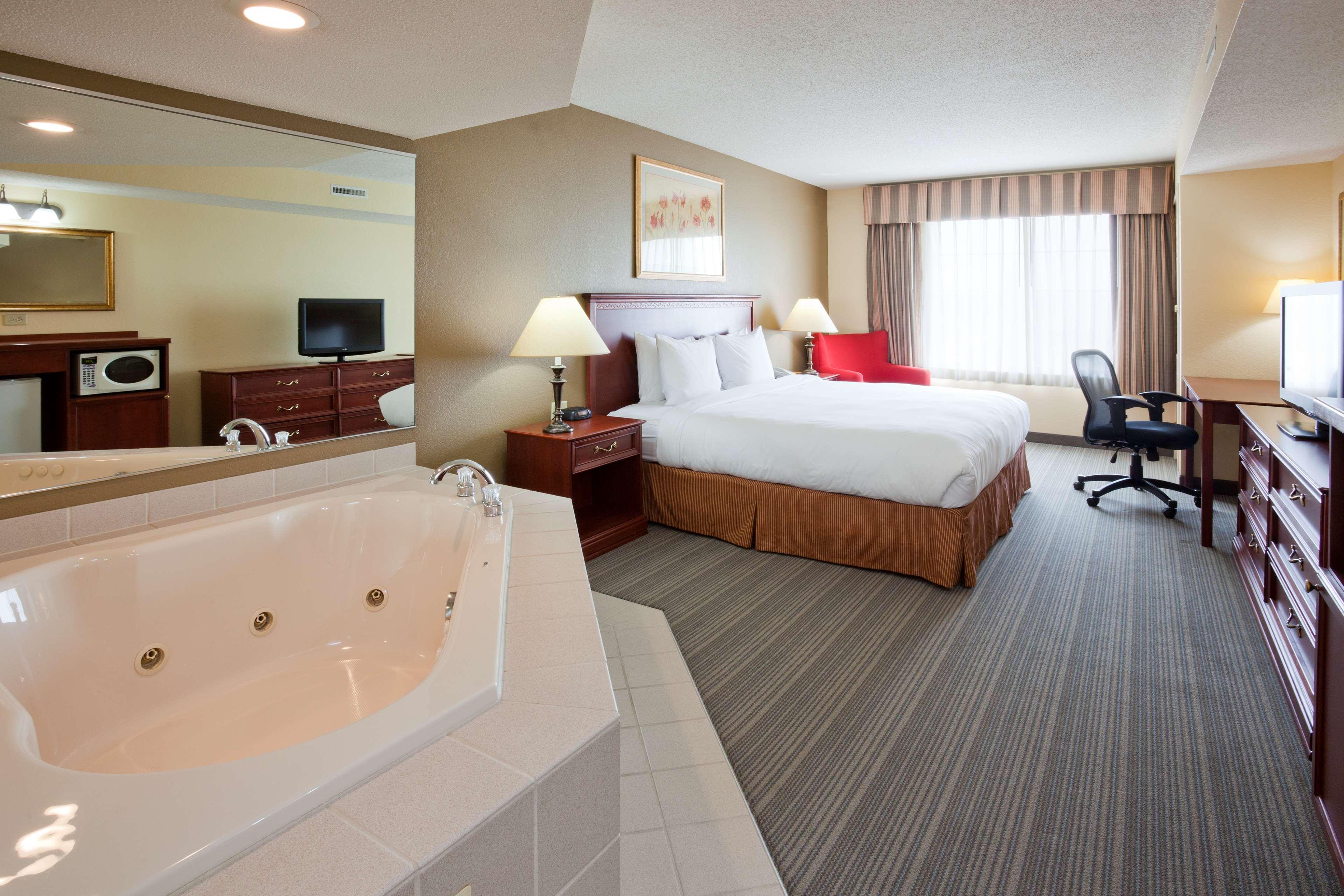 Country Inn & Suites By Radisson, Willmar, Mn Esterno foto