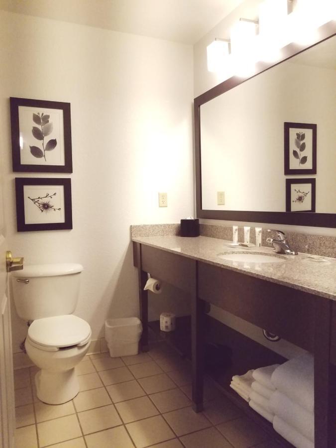 Country Inn & Suites By Radisson, Willmar, Mn Esterno foto